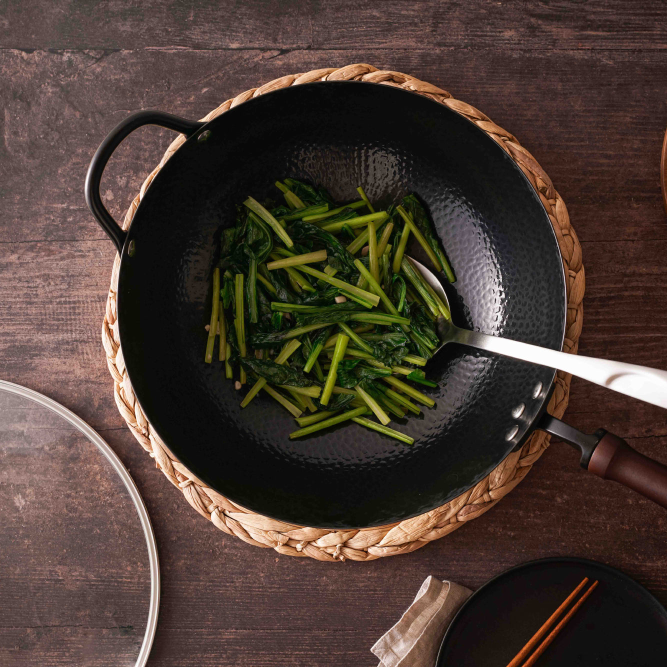 Wok de acero al carbono antiadherente Companion