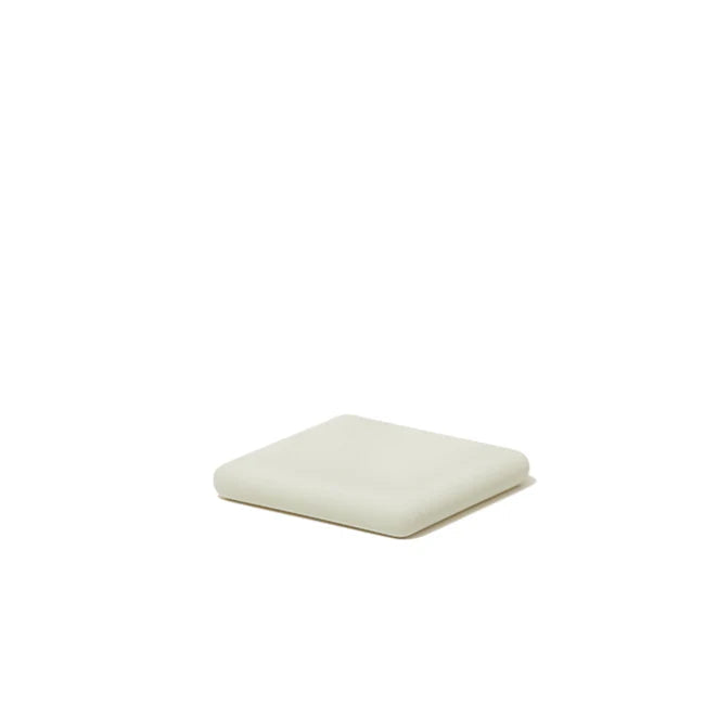 Quick drying square soap dish made in Japan.