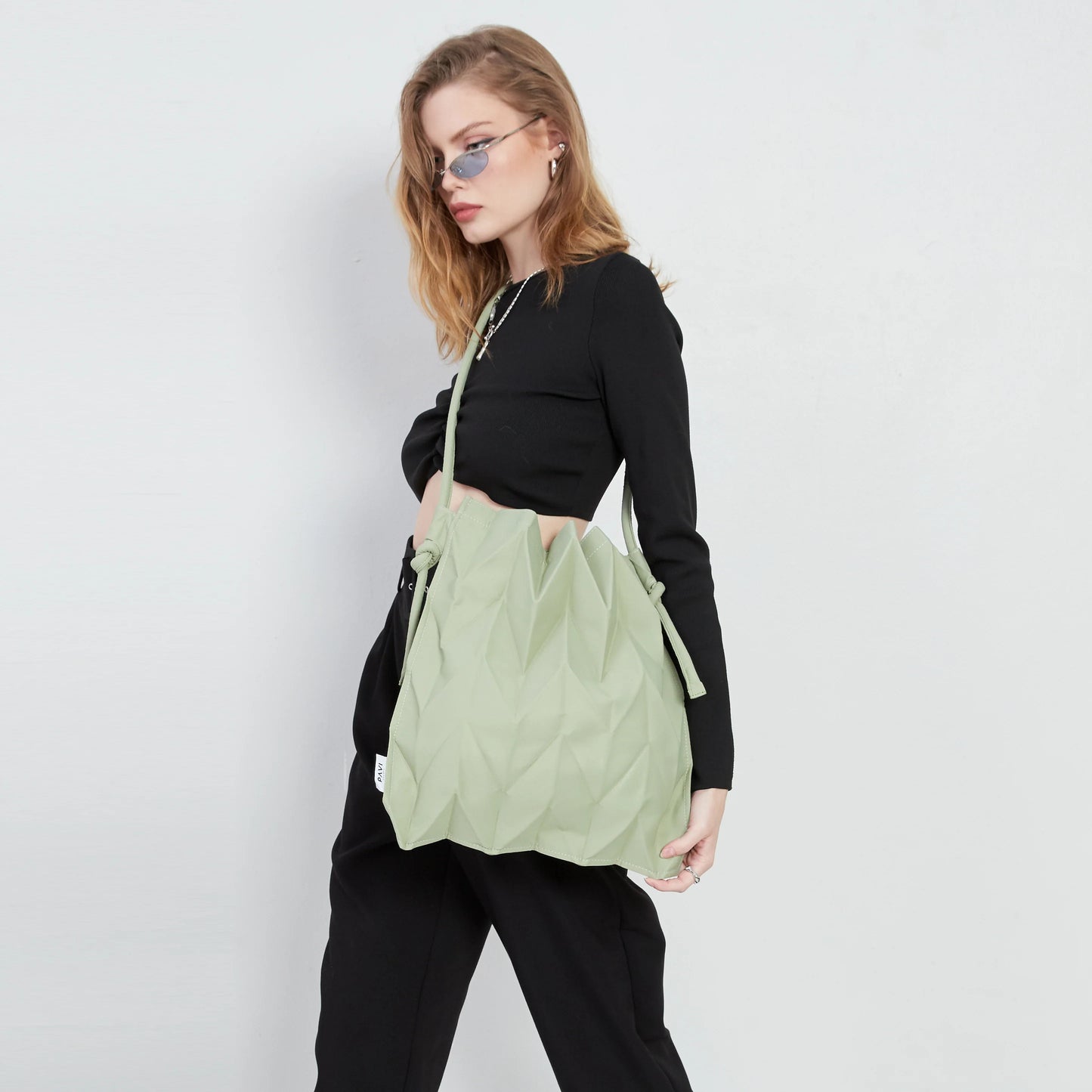 W-Knot Bag (Mint) - amae x ⁠Elizabeth collab