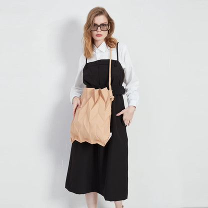 W-Knot Bag (Khaki) - amae x ⁠Elizabeth collab